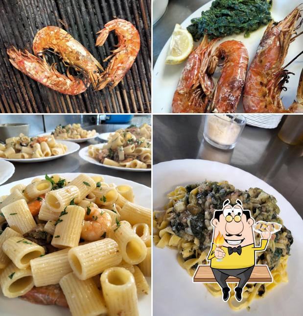 Ordina tra i molti pasti di mare offerti a Stazione di servizio Shell Nathy Bar lavaggio ristorante