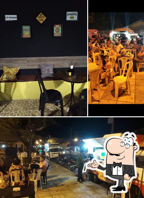 O interior do Ed Burguer (Food Truck)