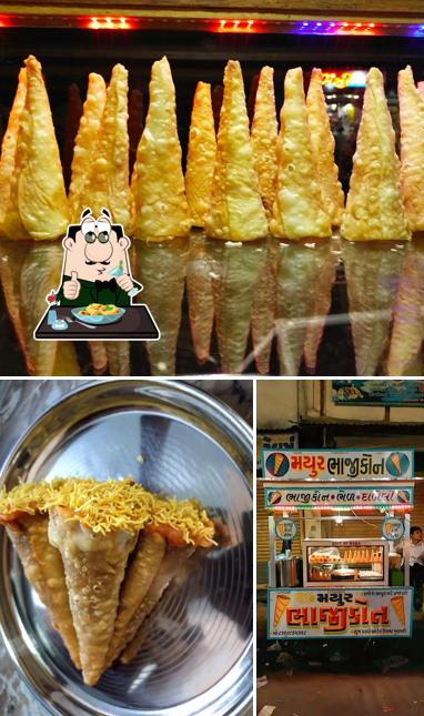 Food at MAYUR BHAJIKON