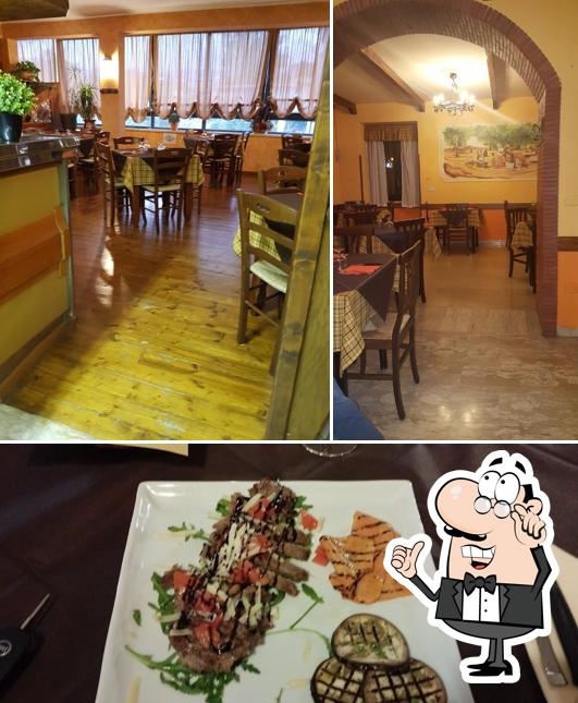 La foto di interni e cibo da Pizzeria Vitale