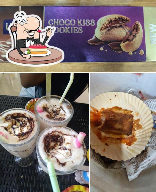 CAFE K HOUSE offers a selection of sweet dishes