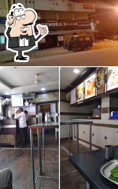 The interior of HOTEL SRI RAGHAVENDRA ( VEG )