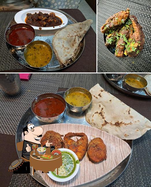 Food at Hotel jay malhar macchi khanawal
