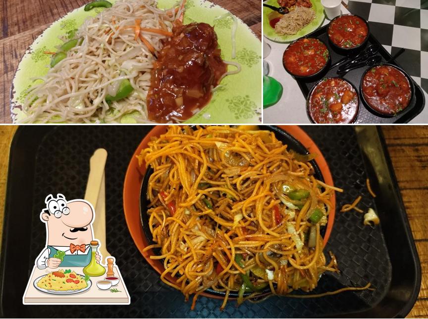 Lo mein at Model Bakery