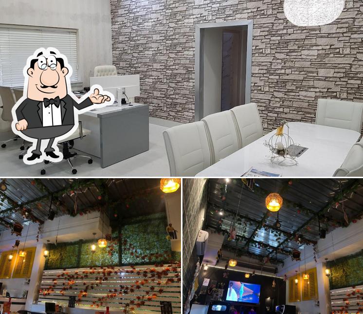 The interior of Credo Fashion Cafe