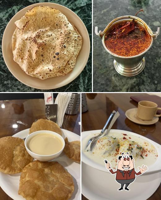 Food at Hotel Gopal Kathiyawadi (Junagadhwala)