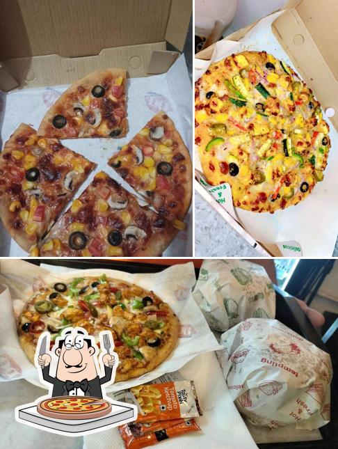 Order pizza at Bozi Zazrak