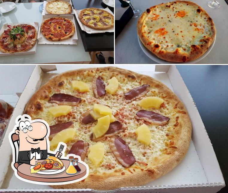 Get different kinds of pizza