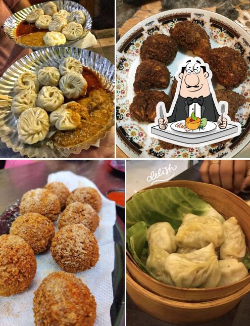 Meals at HOT MOMOS