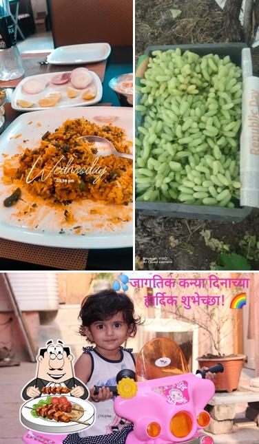 Food at Shrikant Maske