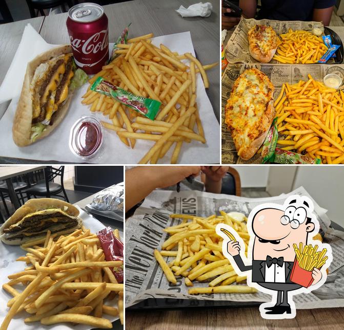Essayez des frites à Crousty