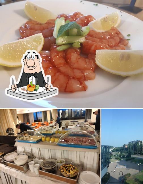 La cibo e esterno del ristorante