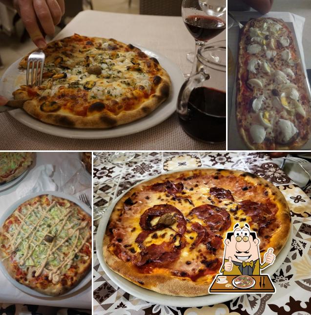 Ordina una pizza a Ristorante Pizzeria La Giara