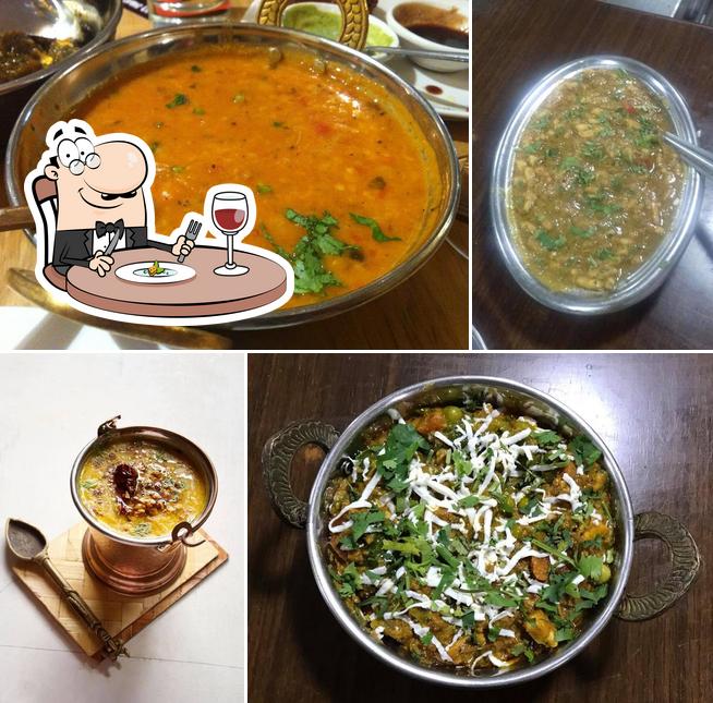 Food at Shiv Shambhu Restaurant Bhopal