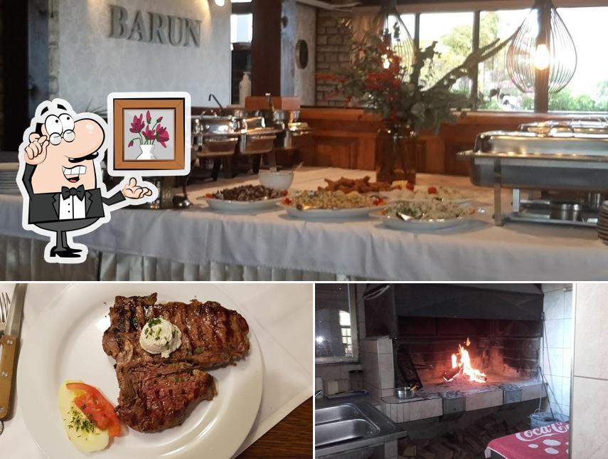 Tra le diverse cose da Barun Restaurant si possono trovare la interni e cibo