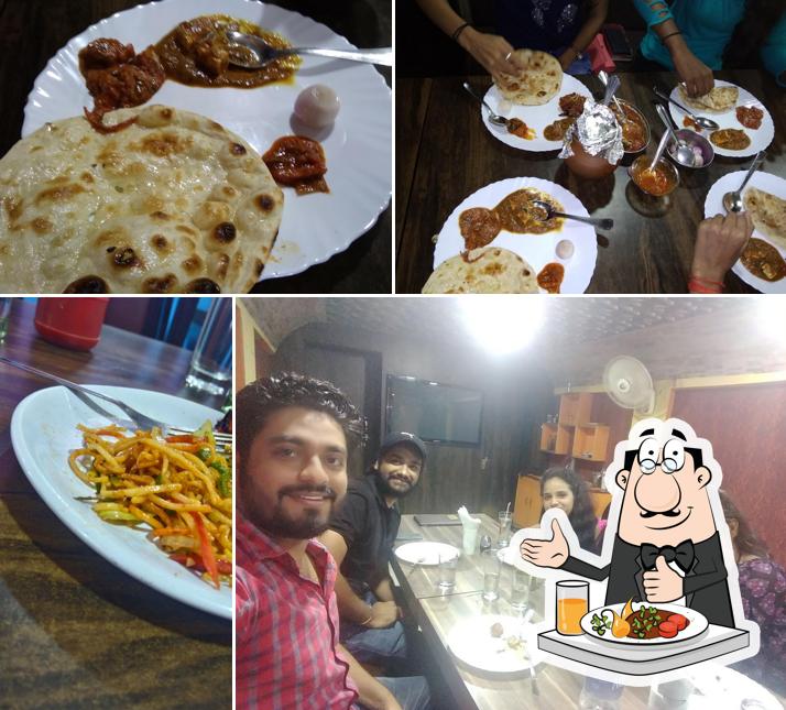 Food at bhatti ka swad family restaurant