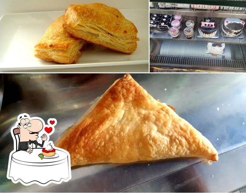 Live Puff Sadashiv Bakery provides a range of sweet dishes