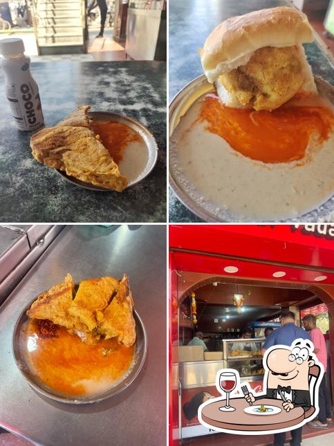 Meals at Raja Rani - Vada Pav Center