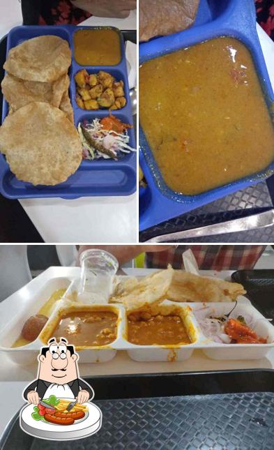 Meals at Kailash Parbat