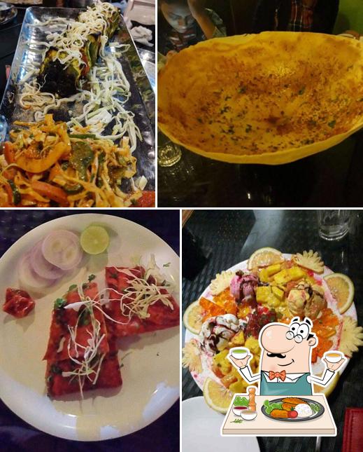 Curry Leaves Pure Veg , Jehan Circle