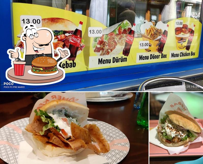 Ordina un hamburger a Istanbul Kebab