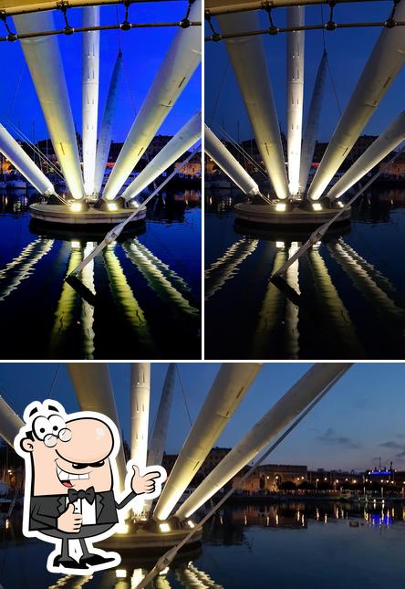 Vedi questa foto di Music Bar