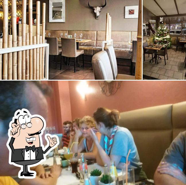 L'intérieur de Buffalo Lunch