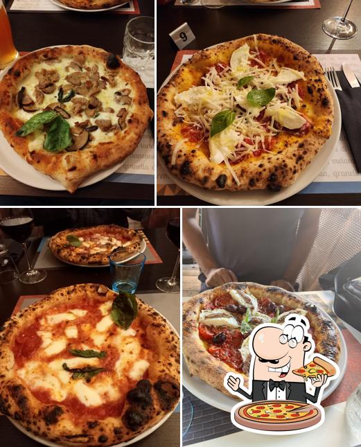 Prenditi una pizza a Pizzeria Margherì Bologna