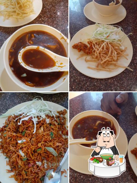 Hot and sour soup at Pragati Chinese