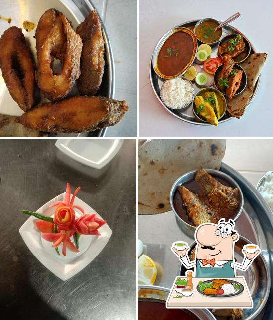 Food at Vaishnavi Machhi Khanaval