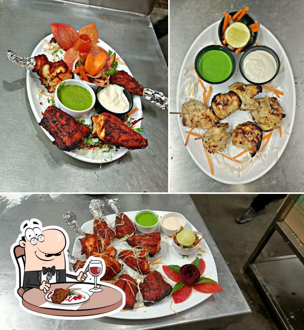 Try out meat meals at Tandoori Hut