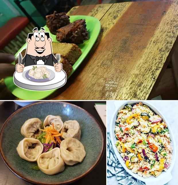 Dumplings at Mammoos Health Cafe