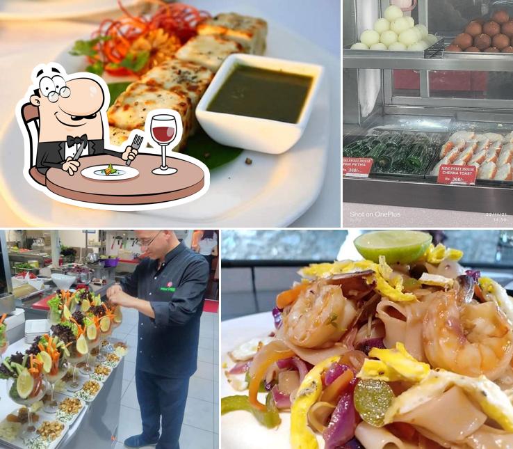 Food at Mini Sweet Corner