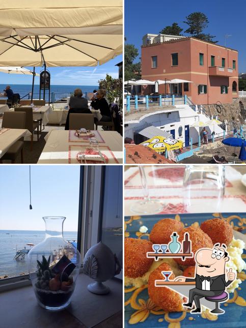 Siediti a un tavolo di Punicum