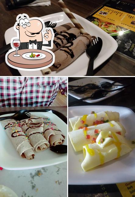 Food at Kathi Junction - The Decupletts Eatery