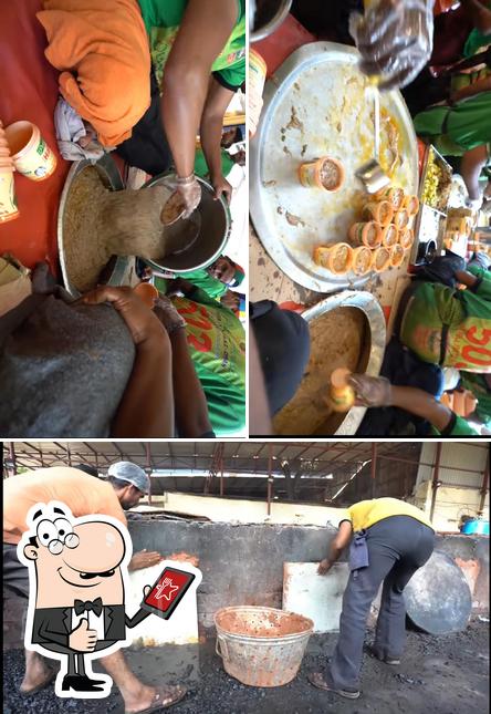 Here's a photo of Pista house haleem