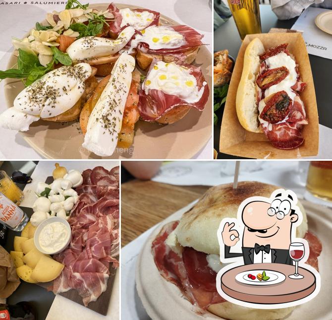 Platti al Paninoteca Pane e Mozza - casari e salumieri