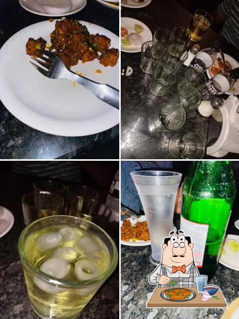Chicken wings at SSS RESTAURANT AND BAR