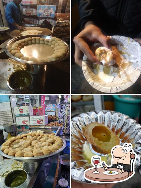 Food at Agra Chaat Bhandar