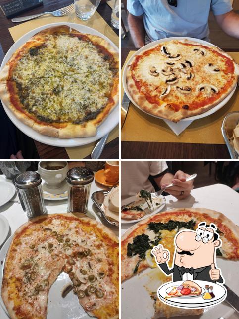 Prova una pizza a Carmel by Lolita srl