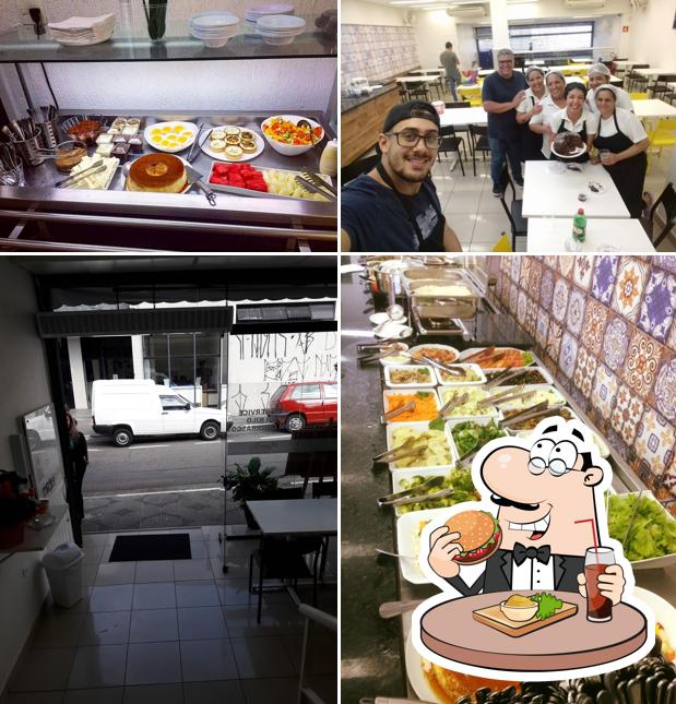 Experimente um hambúrguer no Restaurante Magnólia