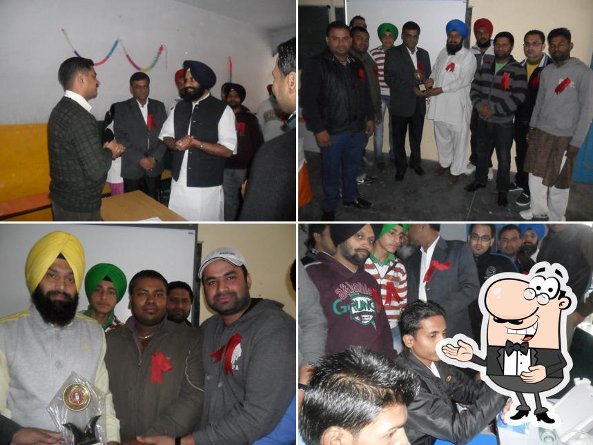 Here's a picture of Anti Crouption Youth Vieg Sports Club