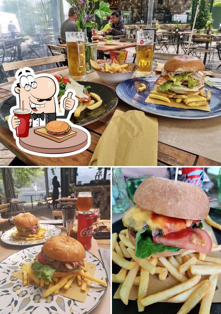 Prova un hamburger a Merci Baguette