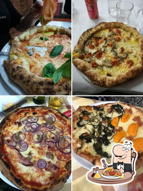 Ordina tra le molte varianti di pizza