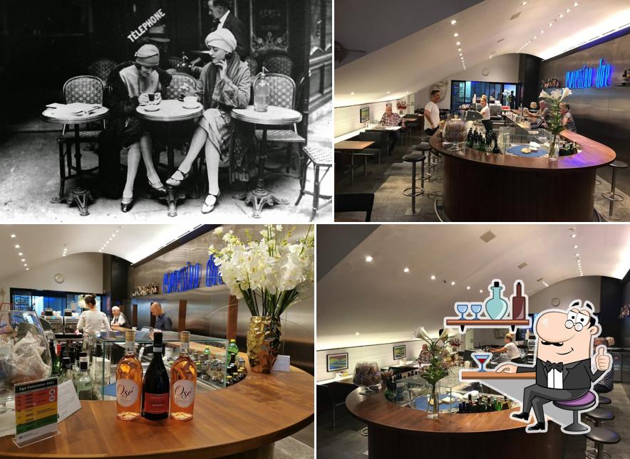 Siediti a un tavolo di Espressino