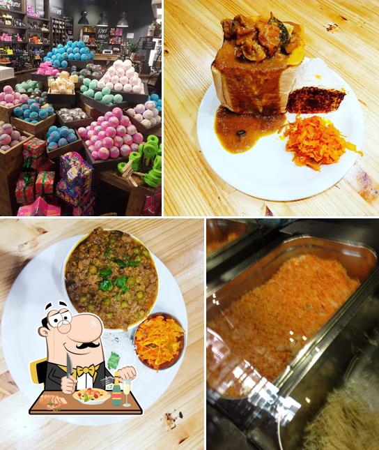 Food at Food Inn India Long Street (Halaal)