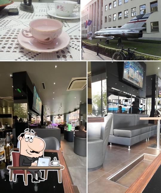 Gli interni di Hocus Pocus Caffe