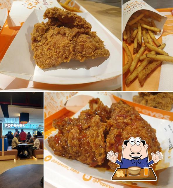 Fried chicken at Popeyes - Famous Louisiana Chicken