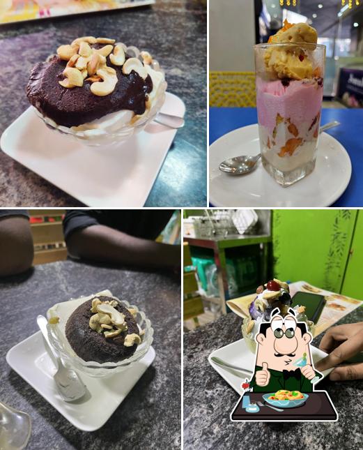 Food at Ideal Ice Cream Parlour Highway Thokkottu