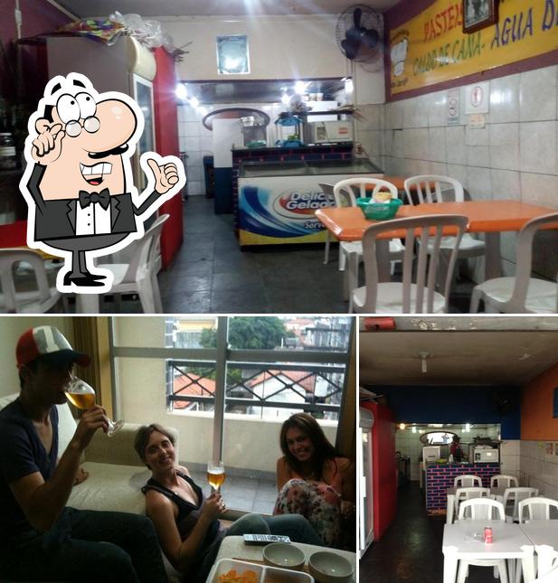 O interior do Pastelaria do Jorge